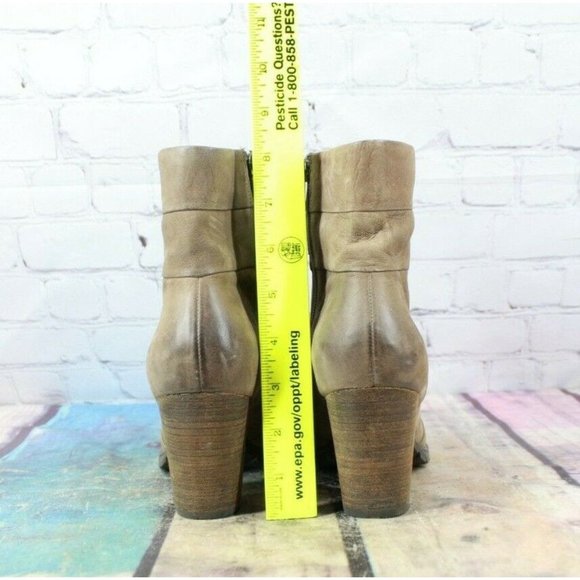 Clarks Artisan Mission Manor Distress Brown Leather Zip Ankle Boots Size 8 M - Picture 8 of 9